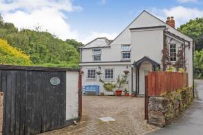 Honor Oak, Longlands Lane, Saltash PL12 4QD