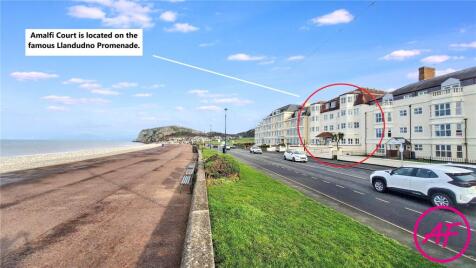 Craig Y Don Parade, Llandudno, Conwy, LL30