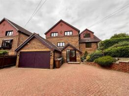 33, The Approach, Scholes, Leeds LS15 4AN