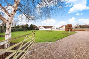 Hawthorn Nursery, Batchmere Road, Almodington, Chichester PO20 7LD