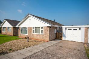 35, Cledan Gardens, Carno, Caersws SY17 5JT