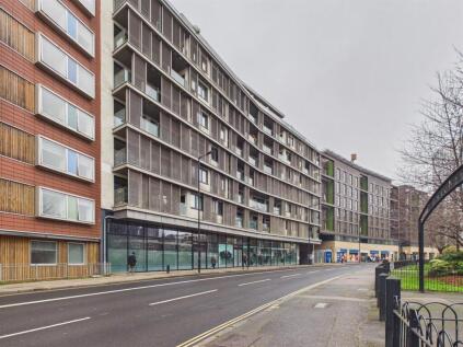 Spectrum Building, Old Street, N1