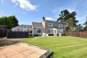 8, Wesley Road, Bwlchgwyn, Wrexham LL11 5UY