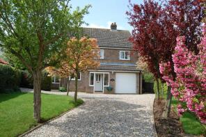 Hollydene, Main Street, West Knapton, Malton YO17 8JB