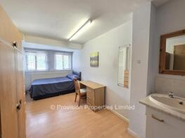 1, Well Close Rise, Woodhouse, Leeds LS7 1HT