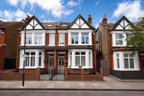 Holmes Road, Twickenham, TW1