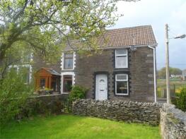 5, The Village, Blackwood NP12 0RJ