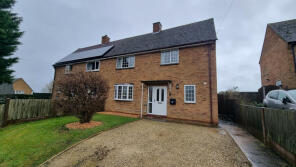 28, Hill Close, Southam CV47 2TP