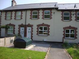 2, Railway Cottages, Bodmin Road, Trethowel, St. Austell PL25 5RT