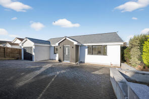37, Chatsworth Way, Carlyon Bay PL25 3SN