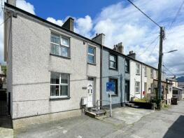 15 Ty Nesa, Water Street, Bangor LL57 3EU
