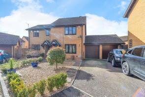 7, Bowen Close, Browns Wood, Milton Keynes MK7 8DR