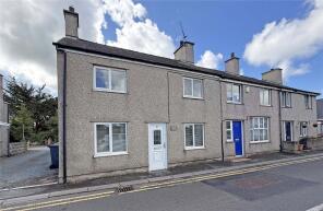 6 Crosskeys, High Street, Brynsiencyn, Llanfairpwllgwyngyll LL61 6UB