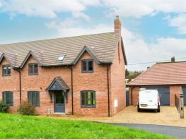 38, Park Crescent, Park Hall SY11 4AR