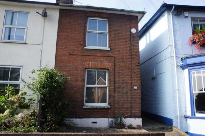 1 bedroom Ground Floor Flat for rent