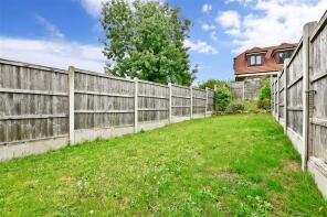34a, Bishops Close, Maidstone ME18 5ES