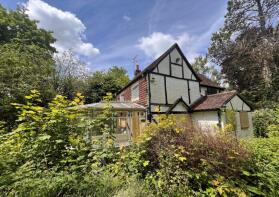Rosemary Cottage, Reigate Road, Betchworth RH3 7HB