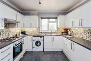 4, Tanyard, High Street, Cranbrook TN17 4LR