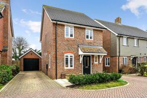 3, Rowan Close, Chichester PO20 7FF