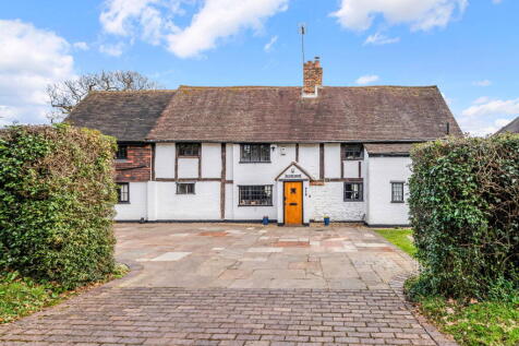 Meldrum Close, Oxted, Surrey, RH8 9BY