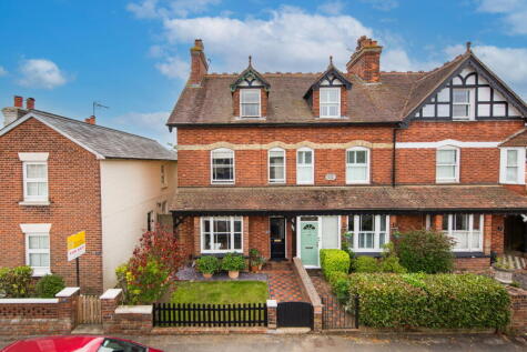 Holden Park Road, Southborough