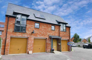 Flat 8a, Gold Drive, Ringwood BH24 2FH
