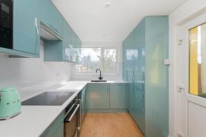 Garden Flat, 48, William Street, Totterdown, Bristol BS3 4TY