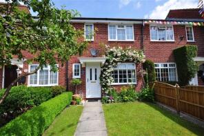 40, Meadow Avenue, Locks Heath, Southampton SO31 6UW