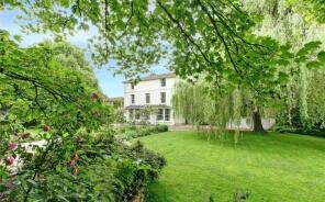 Purton Stoke House, Stoke Common Lane, Swindon SN5 4JF