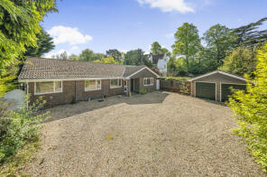 Magnolias, Church Road, Upper Farringdon, Alton GU34 3EH