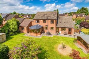 Springfield, Manor Close, Hinstock TF9 2TZ