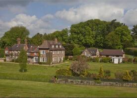 Axford Lodge, Farleigh Road, Basingstoke RG25 2DZ