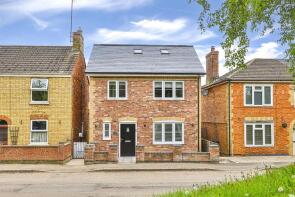 12a, Church Street, Ringstead NN14 4DH
