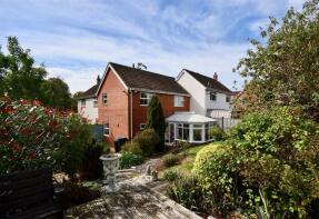 38, Nichol Place, Cotford St Luke, Taunton TA4 1JD