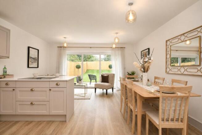 Kitchen Dining Rm