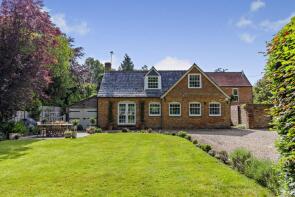 Enbridge Coach House, Church Road, Woolton Hill RG20 9XQ