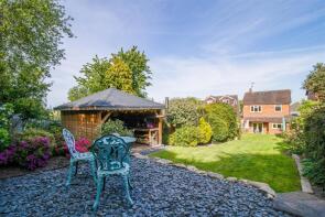 40, Manygates Lane, Wakefield WF2 7DG