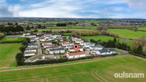 Uphampton Lane, Ombersley, Droitwich, Worcestershire, WR9