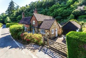 The Lodge Cottage, Abinger Road, Dorking RH5 6HG