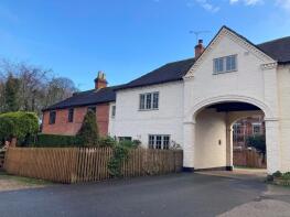 The Old Stables, Tutbury Road, Burton-on-trent DE13 9PQ