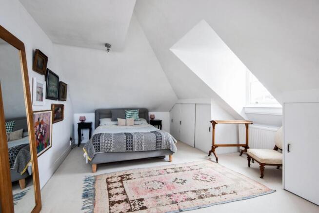 Flat 5, 28, Upper East Hayes Bath, BA1 6LP-11.jpg
