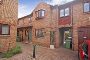 8, Church Cottages, Station Road, Grimsby DN37 9NJ