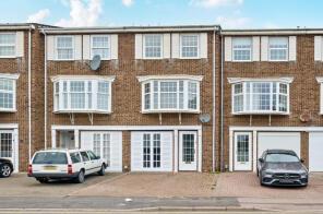 28, Tubbenden Lane, Orpington BR6 9PN