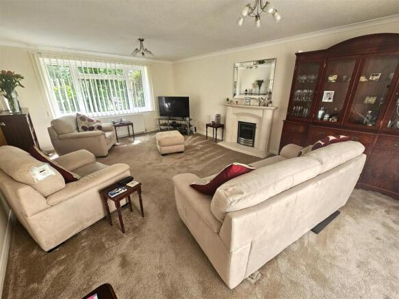 Sitting Room.jpg