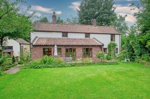 Christmas Cottage, Alby Hill, Norwich NR11 7PJ
