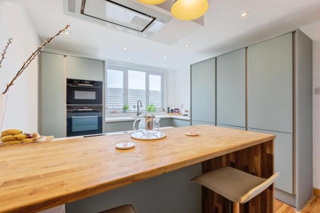 Kitchen/Breakfast
