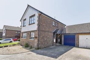 6, Calloway Close, Newport PO30 3AT