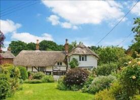 Sweet Briar Cottage, Stratton Lane, East Stratton SO21 3DU