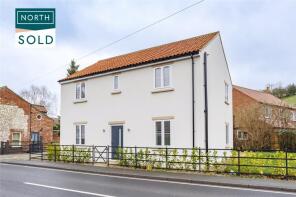 Vale House, Front Street, Langtoft YO25 3TS