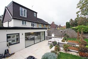 9, Addison Close, Northwood HA6 1TA
